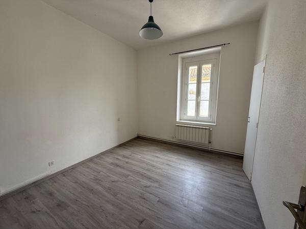 APPARTEMENT 3 CHAMBRES A CARCASSONNE