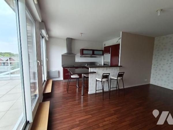 NOUVEAUTE TRENTE CINQ NOTAIRES - Dans une résidence de 2007 - au 2ème et dernier étage (sans as...