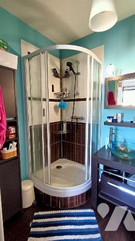 NOUVEAUTE TRENTE CINQ NOTAIRES - Dans une résidence de 2007 - au 2ème et dernier étage (sans as...