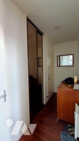 NOUVEAUTE TRENTE CINQ NOTAIRES - Dans une résidence de 2007 - au 2ème et dernier étage (sans as...