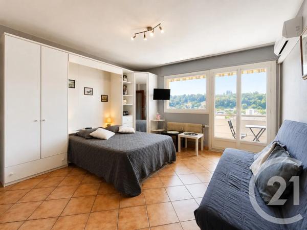 Appartement T2 à vendre  2 pièces - 44,24 m 2   CHAMBERY  - 73