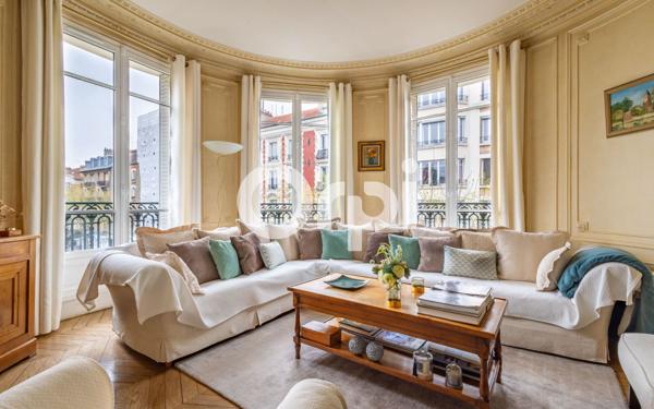 Appartement à vendre    4 pièces •  Le Raincy