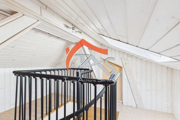 Vente                                                      Maison
                        
                     6 pièces                      147 m2                     à Saint-Chamond