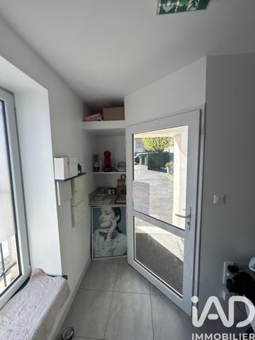 Esthétique, Coiffure​ à vendre 37 m² Vendres