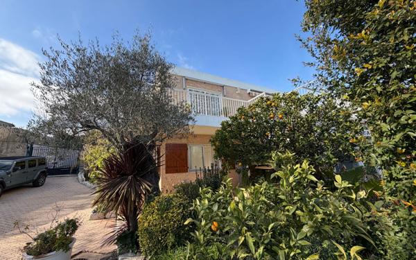Maison à vendre    6 pièces • 130,26 m2 Cagnes-sur-Mer