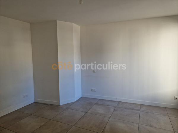 Location
                Appartement51 m² - 2 Pièces -
                    MONTARGIS (45200)