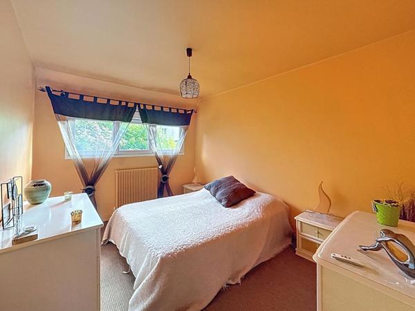 Maison Familiale d'Exception à Igny ! 182 m² de Lumière, Calme et Nature !