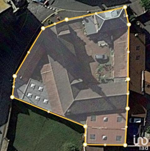 Atelier à vendre 850 m² Tricot