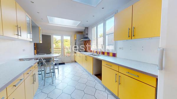 Maison située à Trépied - Entrée Touquet - beaux volumes et jardin.