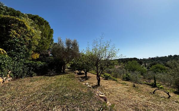Maison à vendre    5 pièces • 150 m2 Roquevaire