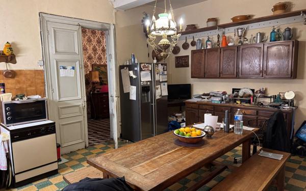 Maison à vendre    7 pièces •  Ginestas