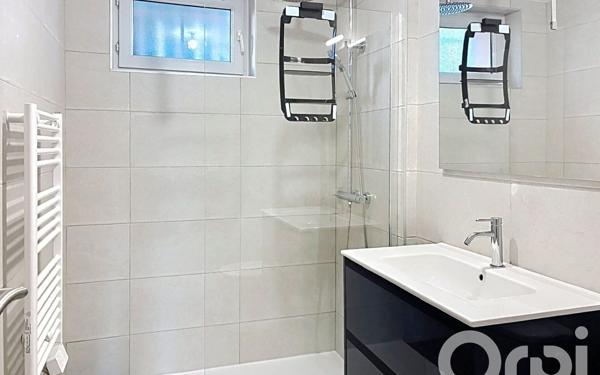 Appartement à louer    2 pièces • 54 m2 Saleilles