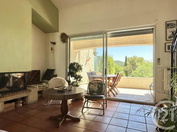 Maison à vendre  3 pièces - 87 m 2   LA CADIERE D AZUR  - 83