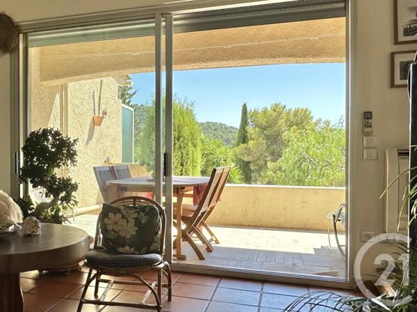 Maison à vendre  3 pièces - 87 m 2   LA CADIERE D AZUR  - 83