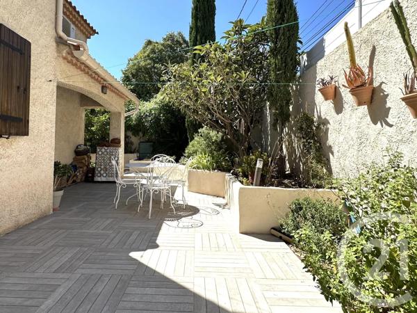 Maison à vendre  3 pièces - 87 m 2   LA CADIERE D AZUR  - 83