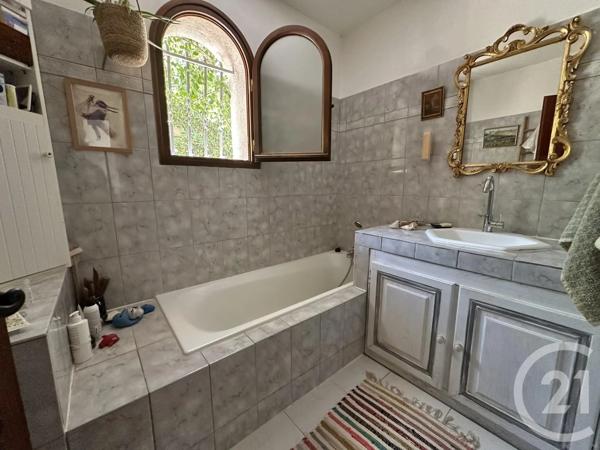Maison à vendre  3 pièces - 87 m 2   LA CADIERE D AZUR  - 83