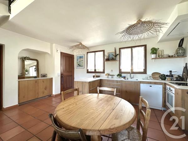 Maison à vendre  3 pièces - 87 m 2   LA CADIERE D AZUR  - 83