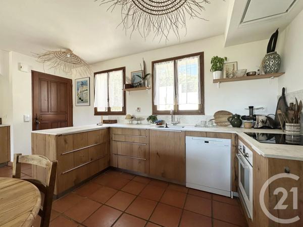 Maison à vendre  3 pièces - 87 m 2   LA CADIERE D AZUR  - 83