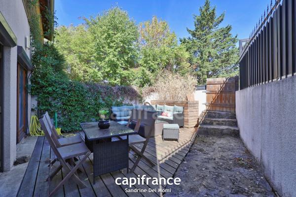 SAINT DIDIER AU MONT D'OR - Appartement T4 duplex avec terrasse et 2 stationnements