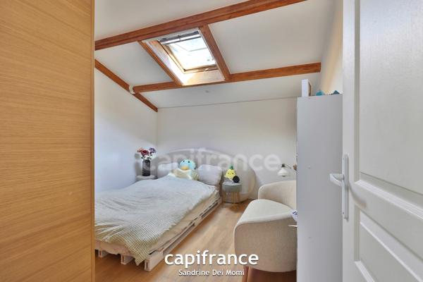 SAINT DIDIER AU MONT D'OR - Appartement T4 duplex avec terrasse et 2 stationnements