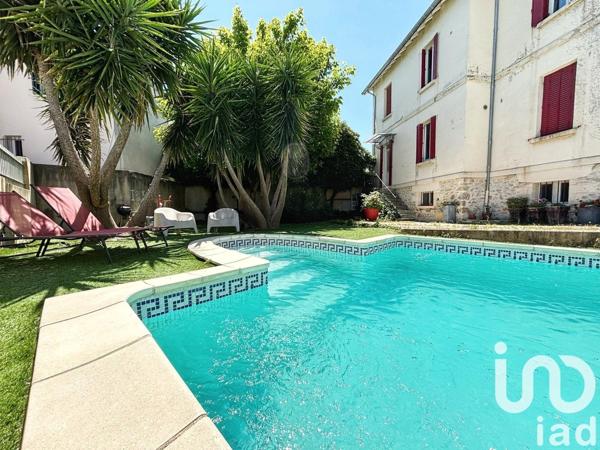 Maison à vendre 6 pièces 170 m² Villeneuve-lès-Avignon