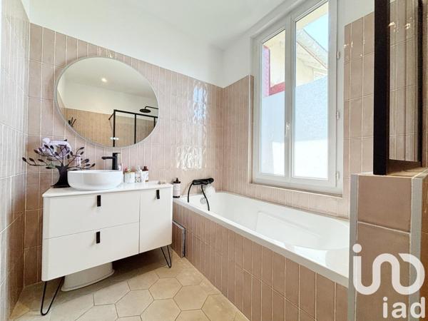 Maison à vendre 6 pièces 170 m² Villeneuve-lès-Avignon