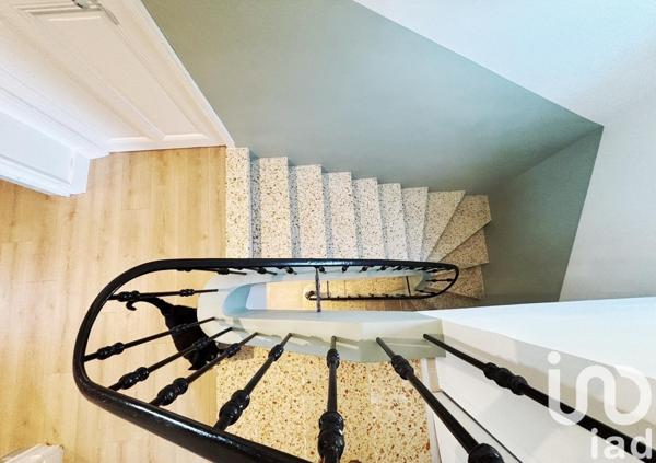 Maison à vendre 6 pièces 170 m² Villeneuve-lès-Avignon