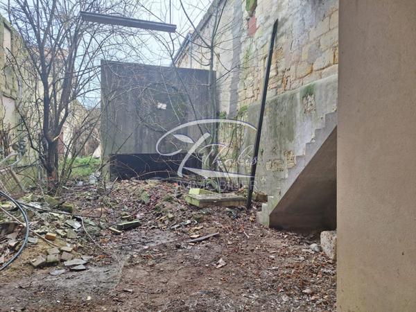 IMMEUBLE A RENOVER ST ANDRE DE CUBZAC