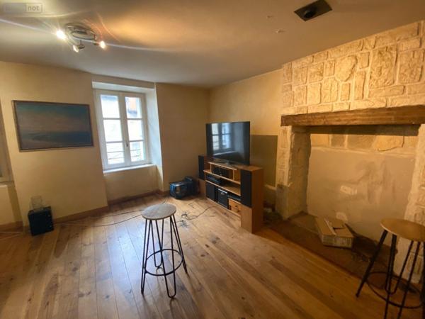 Appartement à vendre à Mauriac dans le Cantal (15200), ref : 15060/1171