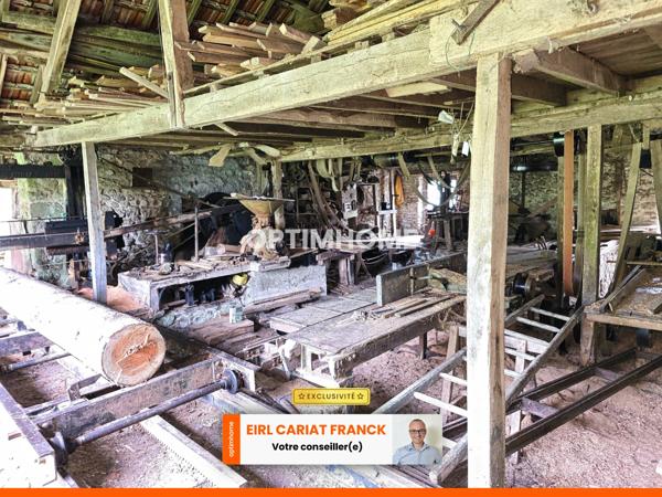 SCIERIE ET MAISON SUR 106 M², L’ENSEMBLE SUR 25000 M² DE TERRAIN AVEC GRANGES ET ANNEXES >