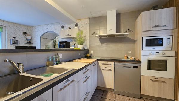 Maison - 5 pièces - 121 m²