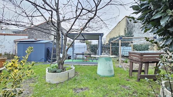 Maison - 5 pièces - 121 m²