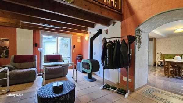 Maison - 5 pièces - 121 m²