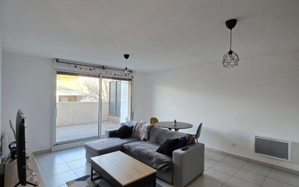 Appartement à louer    3 pièces • 69 m2 Nîmes