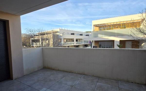 Appartement à louer    3 pièces • 69 m2 Nîmes