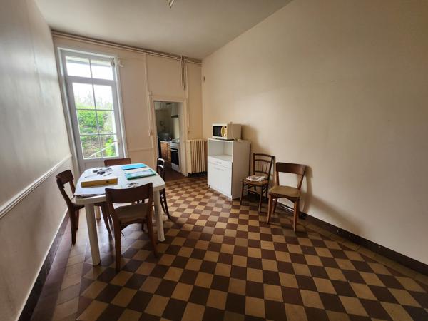 Luçon (85400) Maison de ville en pierre