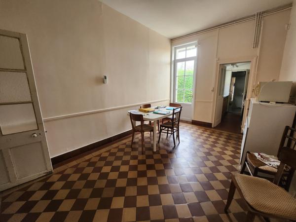 Luçon (85400) Maison de ville en pierre
