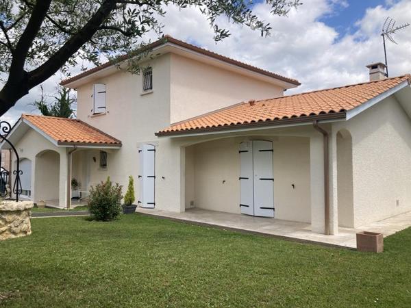 Maison à vendre 359 040 € Saint-Loubès 6 p 136 m² DPE C