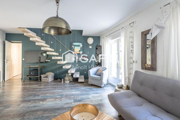 Maison de 200m2, 8 pièces, 4 chambres terrain de 570m2