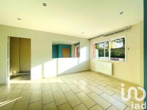 Appartement 5 pièces de 135 m² à Les Ancizes-Comps (63770)