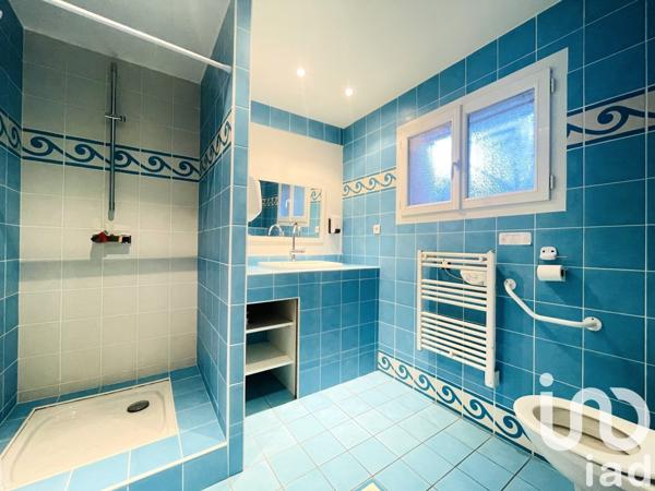 Appartement 5 pièces de 135 m² à Les Ancizes-Comps (63770)