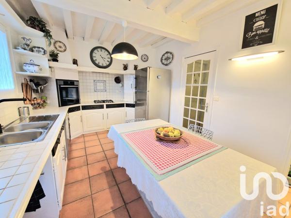 Maison à vendre 7 pièces 182 m² Forges-les-Eaux