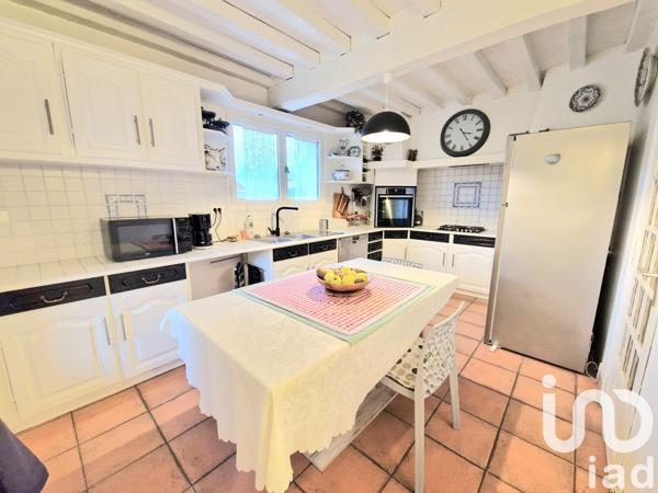 Maison à vendre 7 pièces 182 m² Forges-les-Eaux