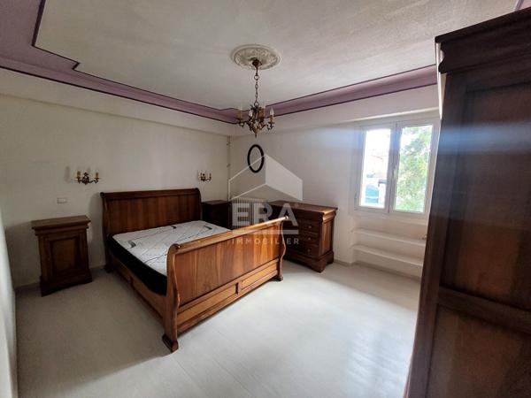 Maison meublée Les Pennes Mirabeau 8 pièce(s) 253.6 m2