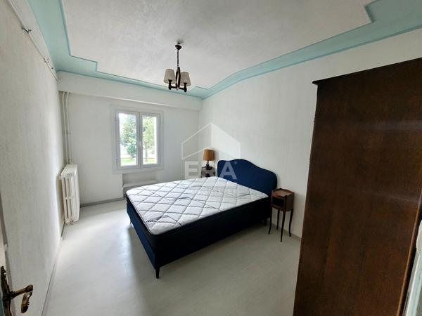 Maison meublée Les Pennes Mirabeau 8 pièce(s) 253.6 m2