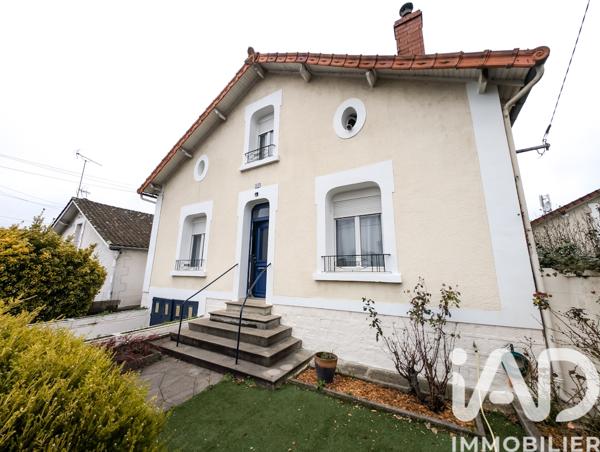 Maison à vendre 6 pièces 121 m² Gond-Pontouvre