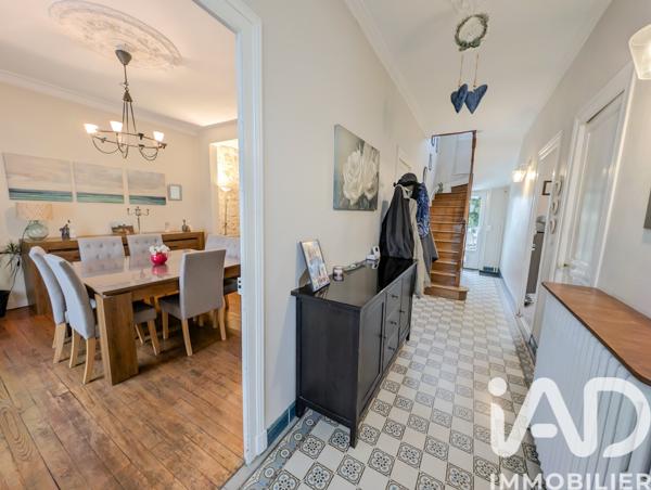 Maison à vendre 6 pièces 121 m² Gond-Pontouvre