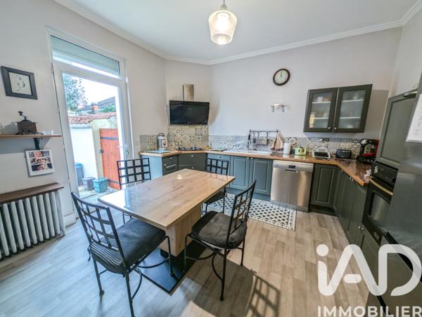 Maison à vendre 6 pièces 121 m² Gond-Pontouvre