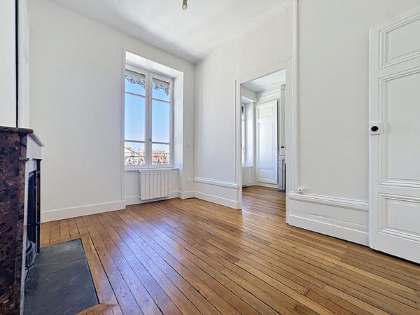 LYON 7ème : Appartement 2 pièces 38 m²
