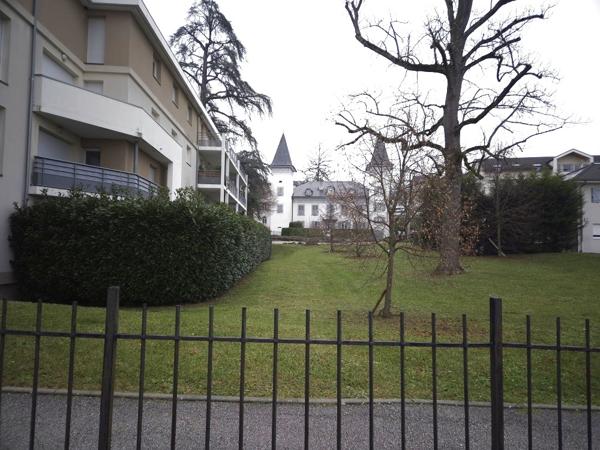 Vétraz-Monthoux (74100) Appartement Type 1 Loué, 28 m², Terrasse avec vue, parking boxable